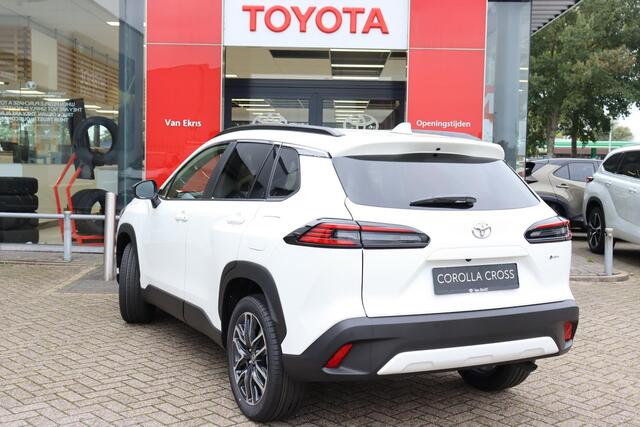 Toyota COROLLA Cross Hybrid 140 Dynamic , Nieuw en snel leverbaar (mei 2026) met ¤2.500 inruilvoordeel!