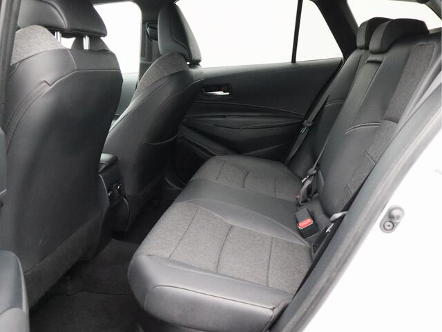 Toyota COROLLA Touring Sports 1.8 Hybrid Business Plus/ lage km/ zeer mooi!