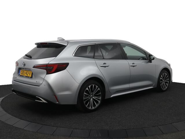 Toyota COROLLA Touring Sports Hybrid 140 Dynamic | Stoelverwarming | Parkeersensoren | Electrische achterklep |