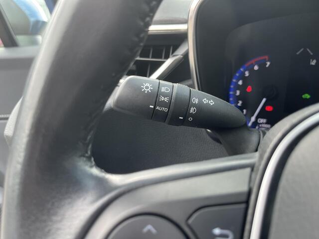 Toyota COROLLA Touring Sports 1.8 Hybrid Dynamic | Navigatie | Apple CarPlay/Android auto | Achteruitrijcamera | Parkeersensoren