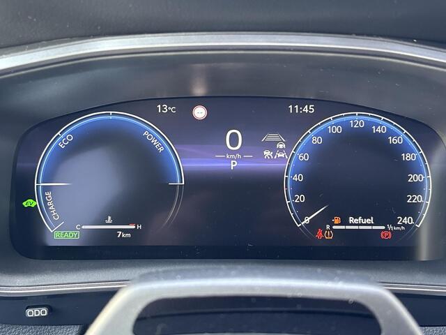 Toyota COROLLA Cross Hybrid 180 GR Sport **METALSTREAM GREY/ GR SPORT PLUS PACK/ DIRECT LEVERBAAR**