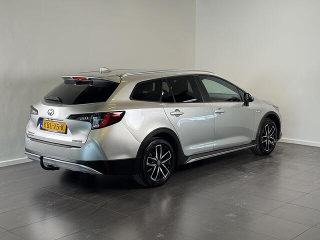 Toyota COROLLA Touring Sports 1.8 Hybrid Trek | Trekhaak | Carplay |