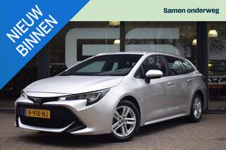 toyota-corolla-touring-sports-1.8-h