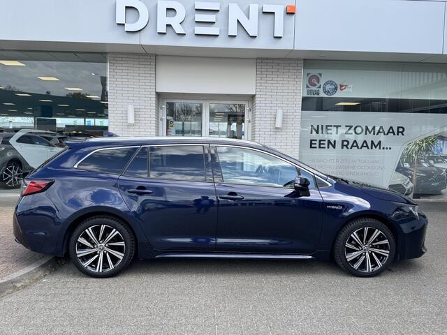 Toyota COROLLA Touring Sports 1.8 Hybrid Bns Plus