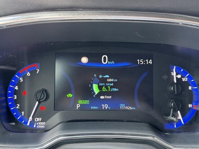 Toyota COROLLA Touring Sports 1.8 Hybrid Bns Plus