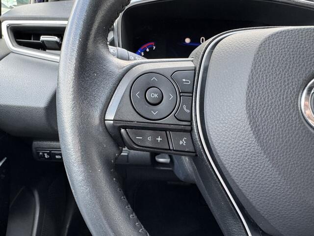 Toyota COROLLA Touring Sports 1.8 Hybrid Bns Plus