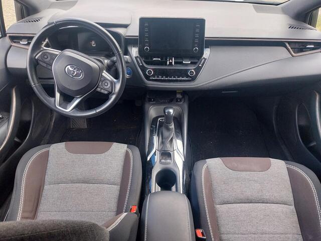 Toyota COROLLA Touring Sports 1.8 Hybrid TREK | Navigatie | Aut.Kofferklep | Trekhaak |