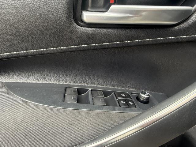 Toyota COROLLA Touring Sports 1.8 Hybrid Active