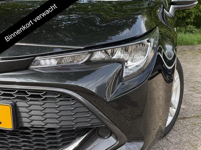 Toyota COROLLA Touring Sports 1.8 Hybrid Active . GARANTIE TOT 11-2031 . NAVIGATIE . ACHTERUITRIJ CAMERA . ADAPTIEVE CRUISE CONTROL .