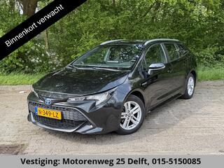 toyota-corolla-touring-sports-1.8-h