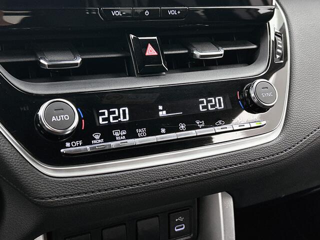 Toyota COROLLA Cross Hybrid 140 Dynamic Limited | Draadloze Telefoonlader | Achterklep Elektrisch | Navi | 18'' Lichtmetalen Velgen |