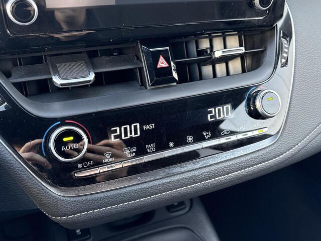 Toyota COROLLA Touring Sports 1.8 Hybrid Dynamic **ADAPTIEF CRUISE CONTROL/ KEYLESS/ STOELVERWARMING**