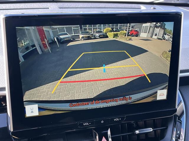 Toyota COROLLA Cross Hybrid 200 Dynamic | Trekhaak | Carplay | LED Koplampen | Keyless entry | 18 inch LM-velgen |