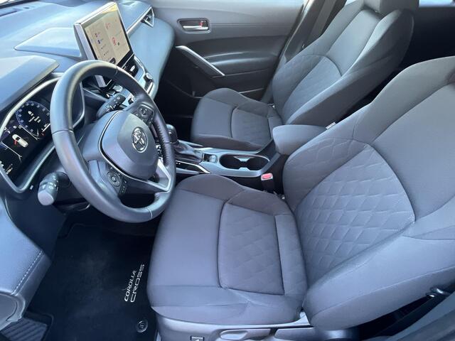 Toyota COROLLA Cross Hybrid 200 Dynamic | Trekhaak | Carplay | LED Koplampen | Keyless entry | 18 inch LM-velgen |