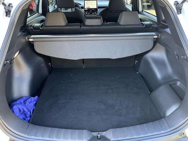 Toyota COROLLA Cross Hybrid 200 Dynamic | Trekhaak | Carplay | LED Koplampen | Keyless entry | 18 inch LM-velgen |