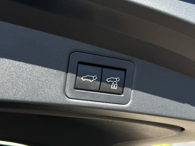 Toyota COROLLA Touring Sports Hybrid 140 Dynamic | Navi | Carplay | Camera | ACC | Dodehoek | Winter Pack