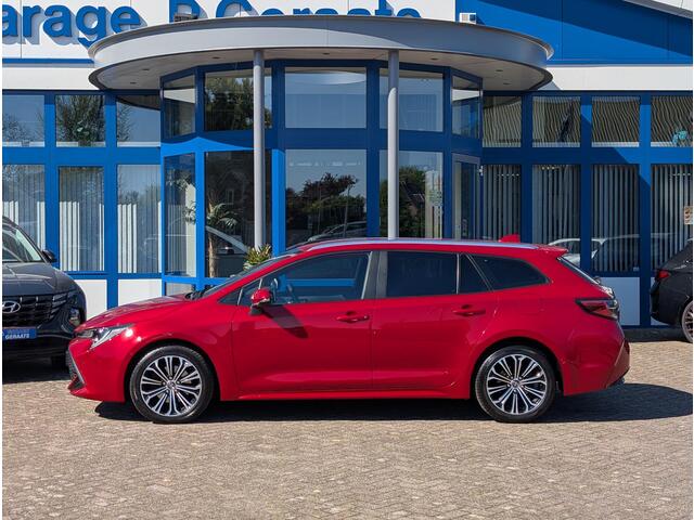 Toyota COROLLA Touring Sports 2.0 Hybrid Style 184 pk | Parkeersensoren V+A, Navigatie, Adapt. Cruise Control, LED, Elektr. inklap spiegels, zeer luxe!