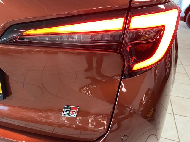 Toyota COROLLA Touring Sports Hybrid 180 GR Sport GR SPORT Plus Pack
