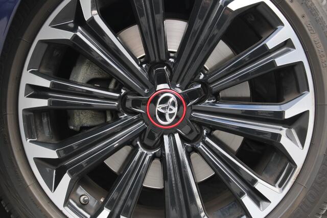 Toyota COROLLA 2.0 Hybrid GR-Sport - Dealer onderhouden -Nederlandse Auto - Prachtige auto Stoelverwarming - 17 inch - Adaptieve Cruise control