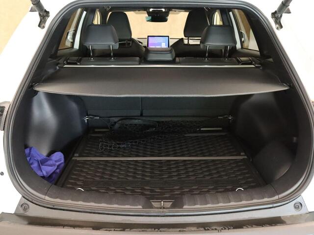 Toyota COROLLA Cross Hybrid 200 Style - ORIGINEEL NEDERLANDSE AUTO - AFNEEMBARE TREKHAAK - 750KG GEREMD TREKGEWICHT - STOEL VERWARMING - ELEKTRISCHE ACHTERKLEP - PARKEERSENOREN VOOR EN ACHTER - DODEHOEK DETECTIE