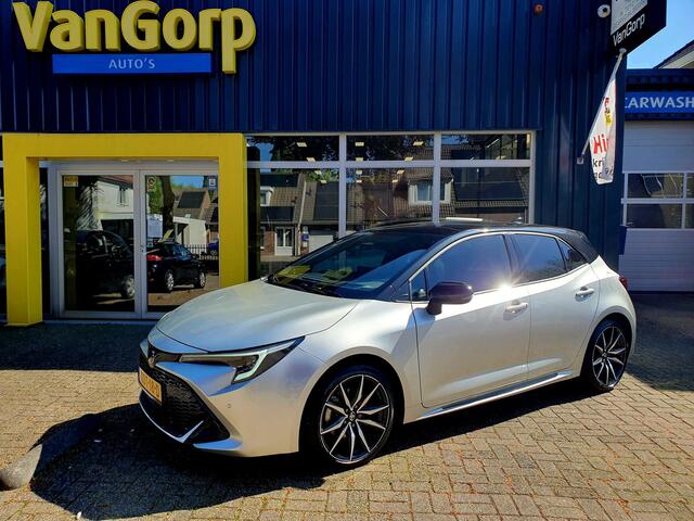 Toyota COROLLA Hybrid 200 GR Sport Pano All-in prijs!
