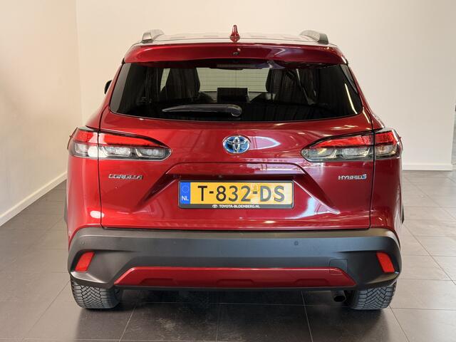 Toyota COROLLA Cross 2.0 High Power Hybrid First Edition | NL auto | Stoelverwarming | Elektr. achterklep |