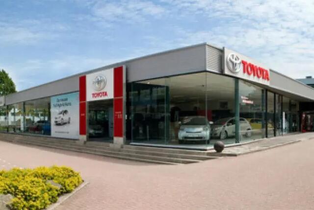 Toyota COROLLA 1.8 Hybrid Business Plus