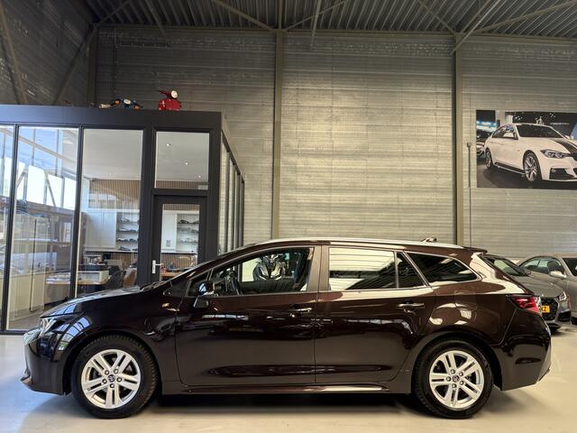 Toyota COROLLA Touring Sports 1.8 Hybrid Active Trekhaak afneembaar