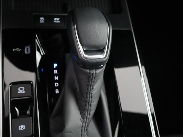 Toyota COROLLA Cross Hybrid 140 Dynamic Trekhaak | Bearlock | Inruilpremie 2500 euro