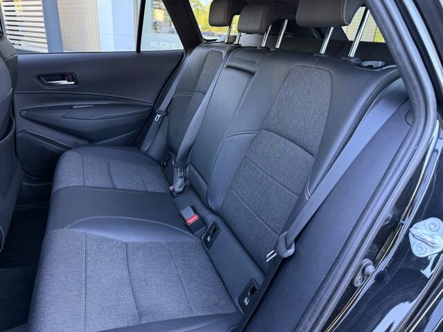 Toyota COROLLA Touring Sports 2.0 Hybrid | Trekhaak | All Seasons | Stoelverwarming