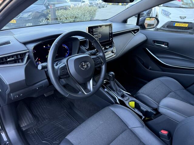Toyota COROLLA Touring Sports 2.0 Hybrid | Trekhaak | All Seasons | Stoelverwarming