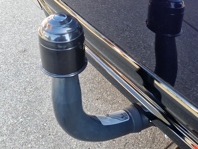 Toyota COROLLA Touring Sports Hybrid 140 First Edition Trekhaak - NL Auto - Leer