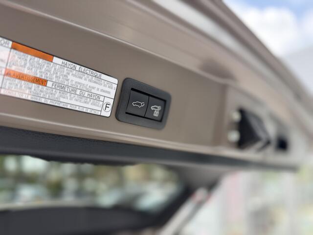 Toyota COROLLA Cross Hybrid 140 Dynamic | GEEN AFLEVERKOSTEN | Trekhaak afneembaar, Elektrische achterklep, Parkeersensoren, Dodehoekdetectie