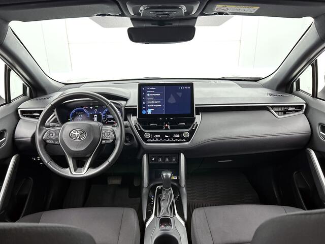 Toyota COROLLA Cross Hybrid 140 Dynamic | Stoel -en stuurwielverwarming | Climate control | Adaptive Cruise control |