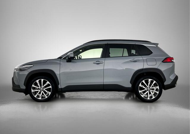 Toyota COROLLA Cross Hybrid 140 Dynamic | Parkeersensoren | Stoel -en stuurwielverwarming | Climate control |