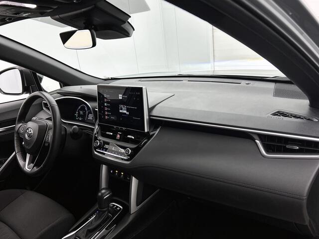 Toyota COROLLA Cross Hybrid 140 Dynamic | Parkeersensoren | Stoel -en stuurwielverwarming | Climate control |