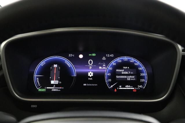 Toyota COROLLA Cross Hybrid 140 Style | Apple Carplay/Android Auto | Parkeersensoren | Elektrische Achterklep |