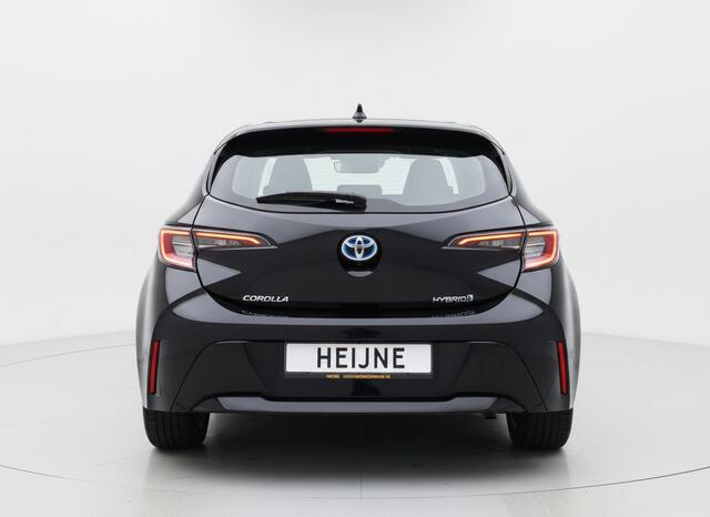 Toyota COROLLA 1.8 HYBRID AUT. DYNAMIC NAVI/CAMERA/CARPLAY