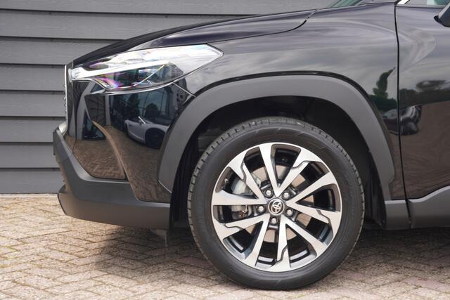 Toyota COROLLA Cross Hybrid 140 Style - STOEL/STUURVERWARMING - CAMERA - CARPLAY -