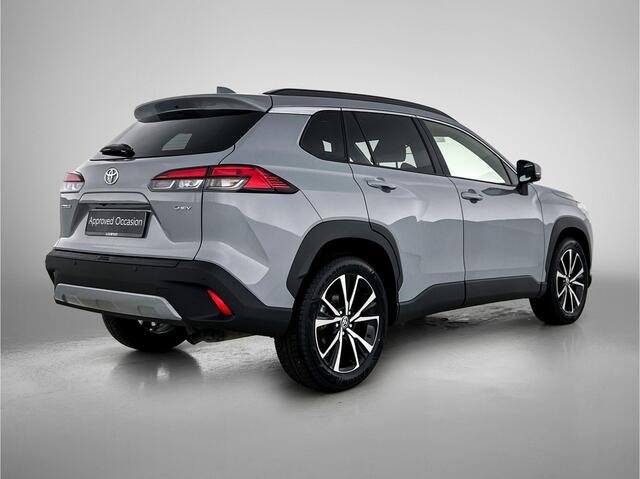 Toyota COROLLA Cross Hybrid 140 Dynamic + | Stoel + Stuur + Voorruitverwarming | PDC voor en achter | Speciale Velgen |