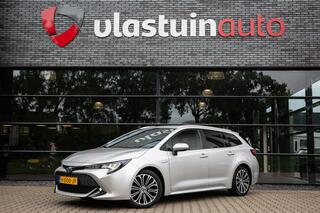 toyota-corolla-touring-sports-1.8-h