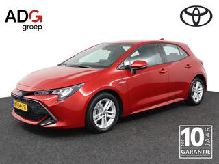 toyota-corolla-1.8-hybrid-business-