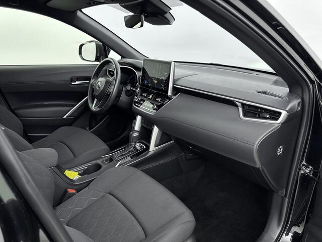 Toyota COROLLA Cross Hybrid 140 Style Automaat | Draadloze Telefoonlader | Achterklep Elektrisch | Navi | 18'' Lichtmetalen Velgen |