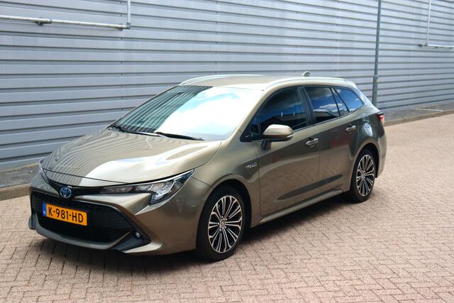 Toyota COROLLA Touring Sports 2.0 Hybrid Business Plus O.a: ACC, Clima, Carplay, Stoelverw, Camera, Etc. All-in prijs!