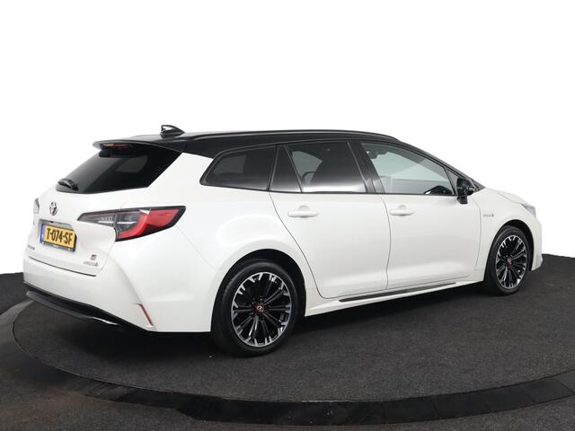 Toyota COROLLA Touring Sports 1.8 Hybrid GR-Sport | Stoel verwarming | Stuurwiel verwarming | Apple carplay & Android |