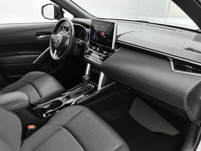 Toyota COROLLA Cross Hybrid 200 Style, trekhaak, half leder, stoelverwarming