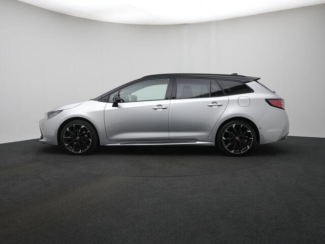 Toyota COROLLA Touring Sports 2.0 Hybrid GR-Sport Plus | Panorama Dak | HUD | JBL-Audio | Dode Hoek Detectie |