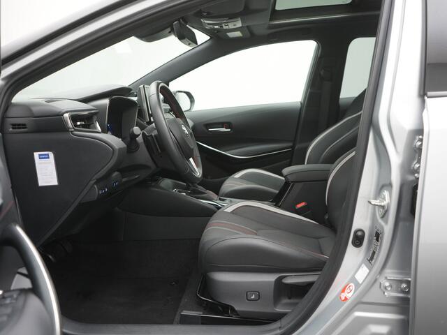 Toyota COROLLA Touring Sports 2.0 Hybrid GR-Sport Plus | Panorama Dak | HUD | JBL-Audio | Dode Hoek Detectie |