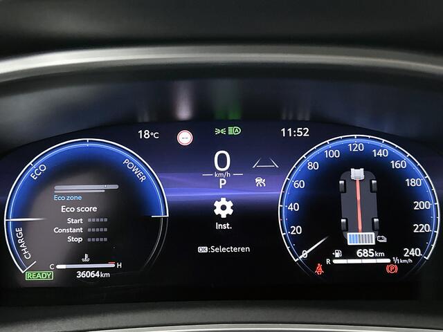 Toyota COROLLA Touring Sports Hybrid 140 Dynamic | Stoelverwarming | Parkeersensoren | 17'' Lichtmetalen Velgen | Apple Carplay/Android Auto |