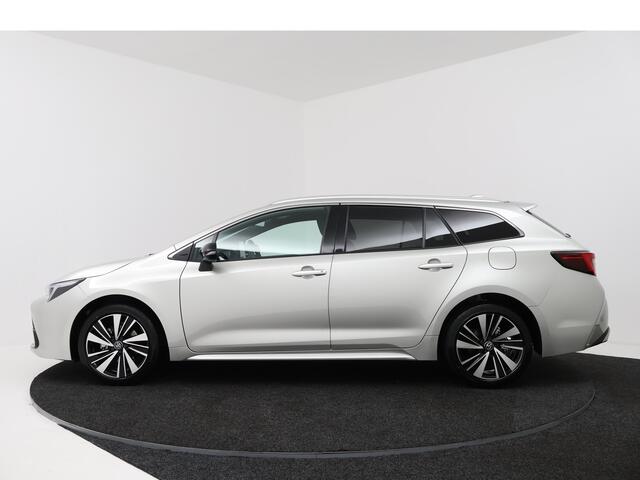 Toyota COROLLA Touring Sports Hybrid 140 Dynamic | Navigatie | PDC |